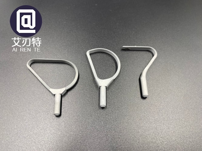 Tungsten Carbide vs. Steel Trimming Tools for Potters